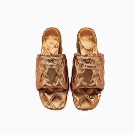 Picture of Valentino Shoes _SKUValentinosz35-40GDT040620297